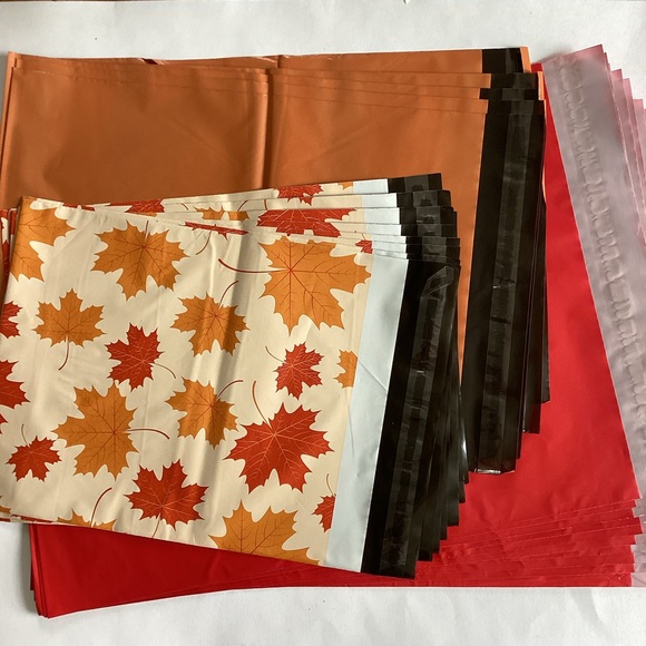Large bundle poly mailers - Picture 2 of 7